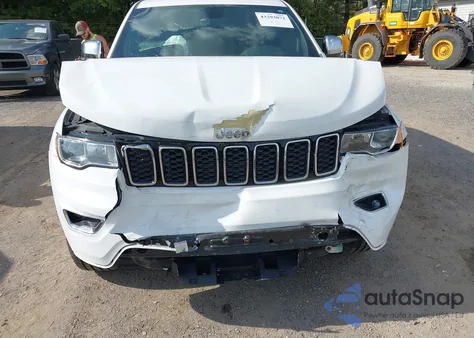 2017 Jeep Grand Cherokee Limited 4X4 z USA, uszkodzony, nr VIN 1C4RJFBG0HC683698